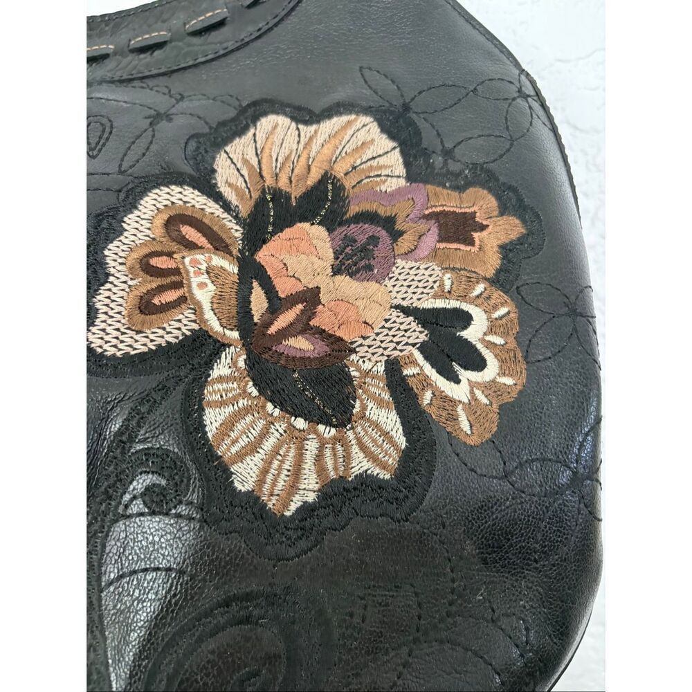 Brighton Valencia Black Leather Floral Embroidered Hobo Bag NWOT Heart Charm - Picture 4 of 12